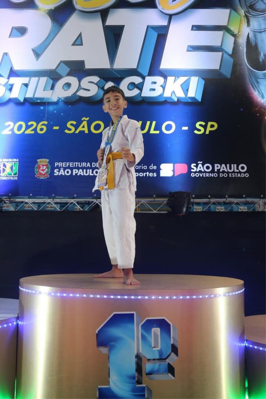 Karatê de Monte Alegre do Sul conquista sete medalhas no 33º Troféu Brasil Interestilos (3)