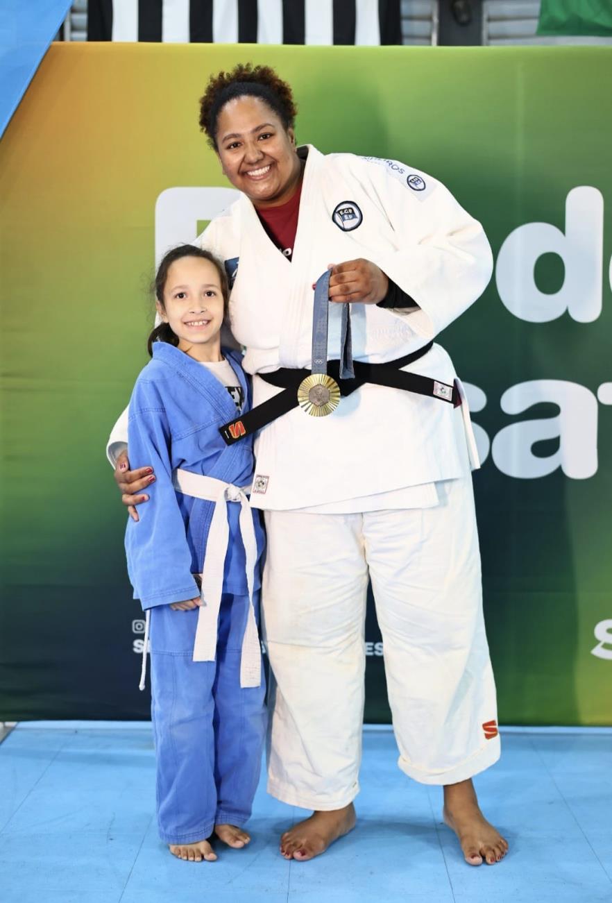 Atletas de jud&ocirc; de Monte Alegre do Sul participam de desafio com campe&atilde; ol&iacute;mpica Bia Souza (2)