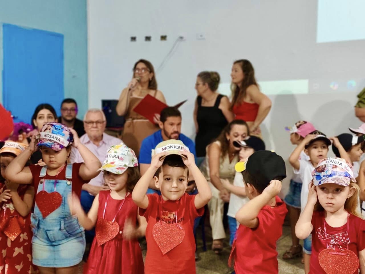 EMEIF PINGUINHO DE GENTE 3