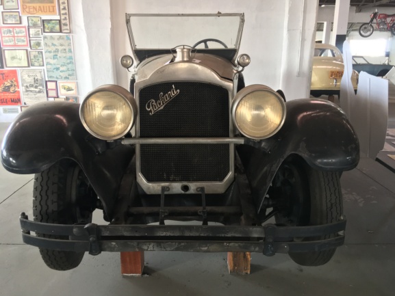 Packard 1
