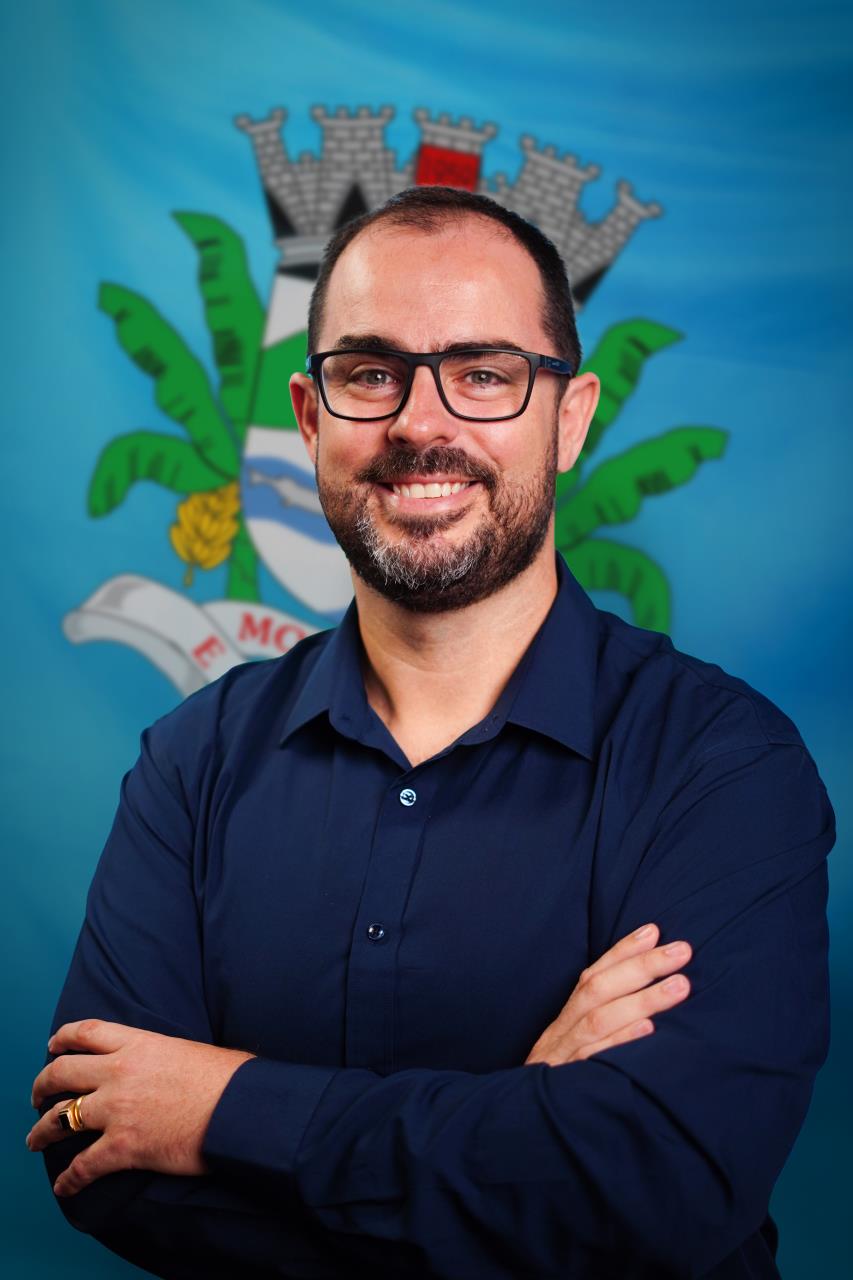 JULIO VICE - FOTO OFICIAL