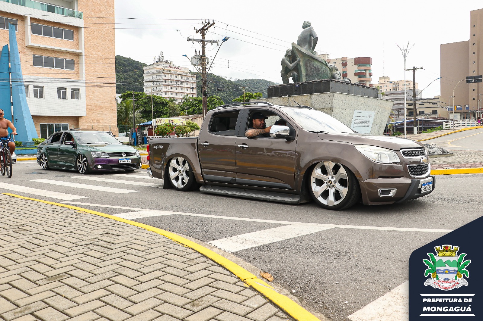 Encontro reúne apaixonados por carros rebaixados em Cajamar – Notícias