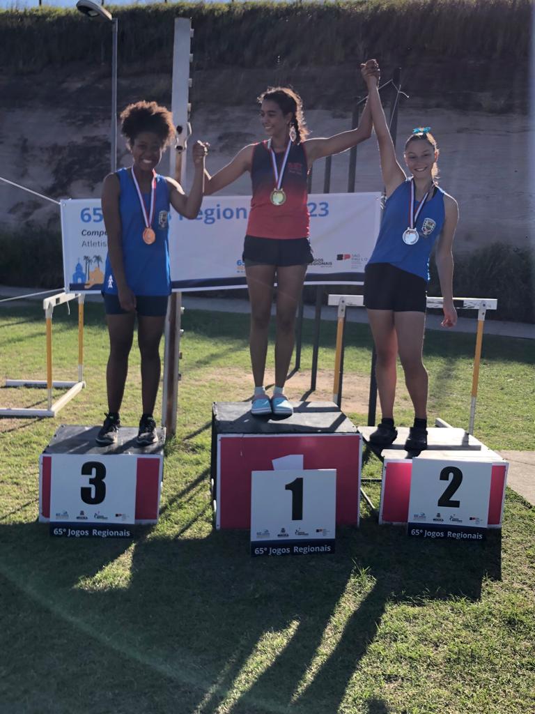 Voleibol Feminino Adulto de Bragança Paulista conquista medalha de bronze  nos 65° Jogos Regionais