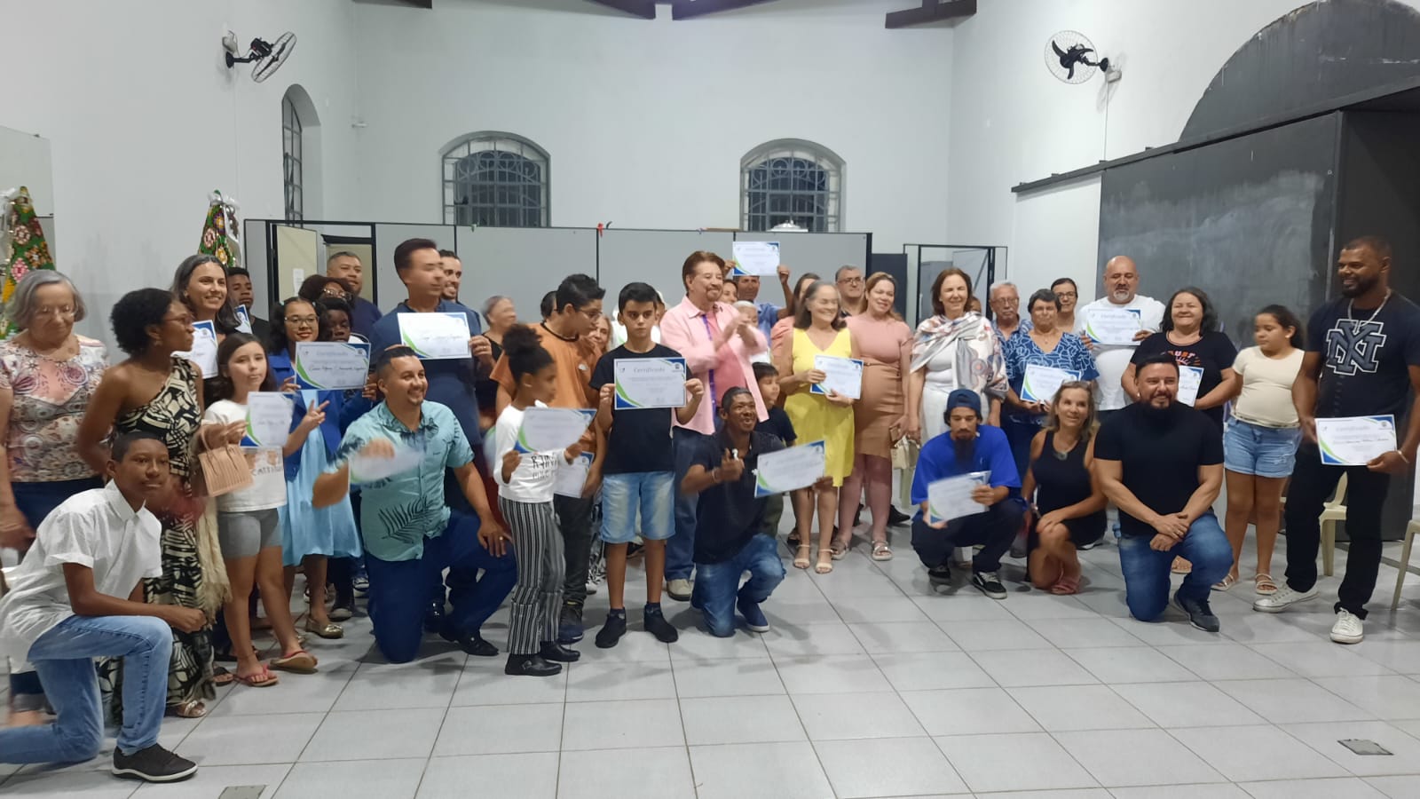 Alunos recebem diplomas dos cursos profissionalizantes oferecidos pelo Fundo Social de Bragança Paulist (2)