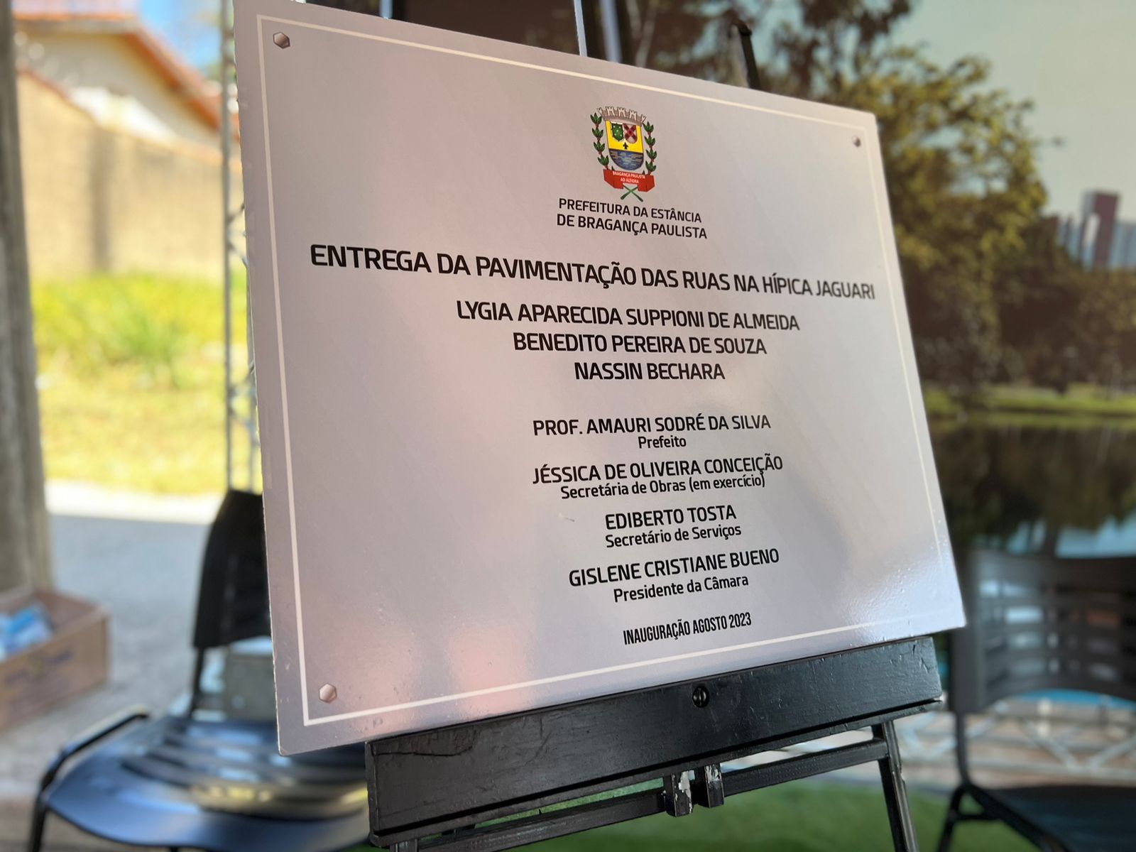 Entrega do asfalto no entorno do lago da Hípica e Ordem de Serviço para revitalização 04