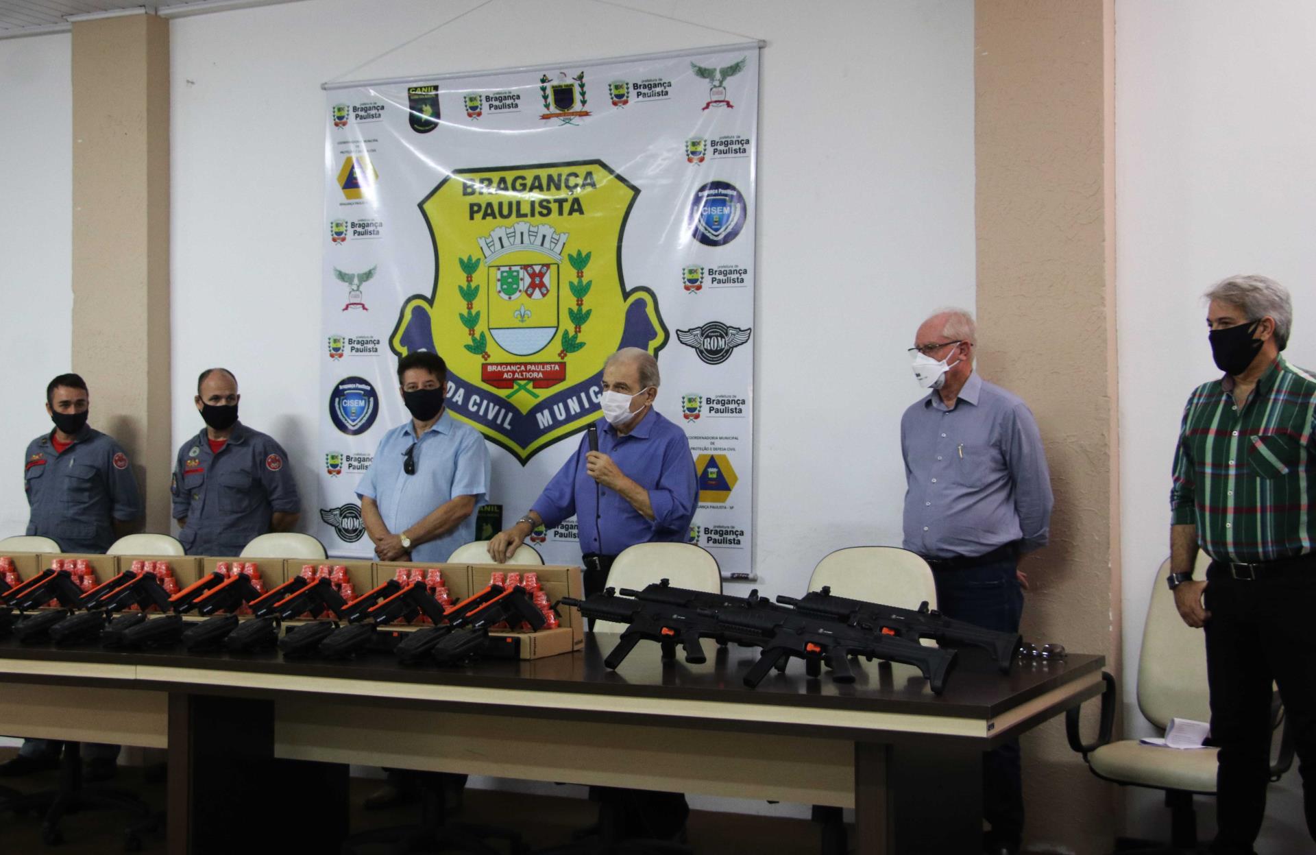 Prefeitura investe em segurança com a compra de armamento não letal (2)