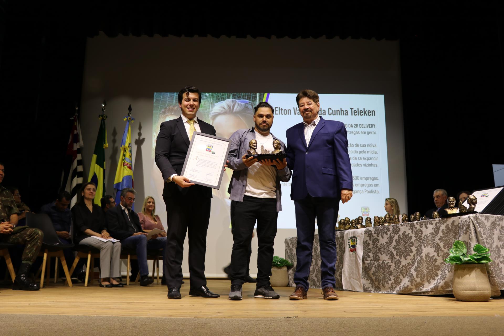 28.10.2022 Elton Vagner da Cunha Teleken