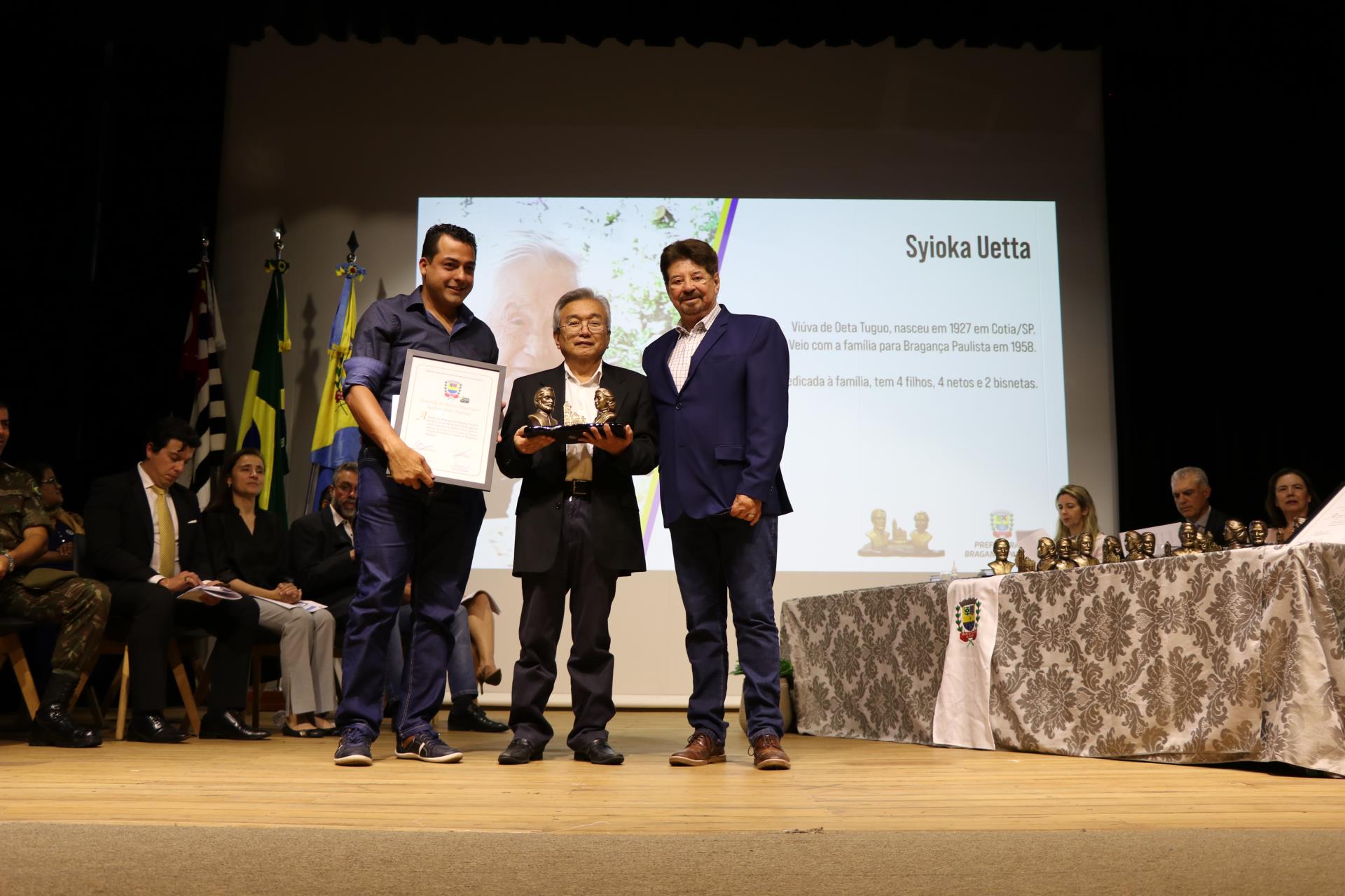 28.10.2022 Entrega das Comendas Ign&aacute;cia da Silva Pimentel e Ant&ocirc;nio Pires Pimentel (9)