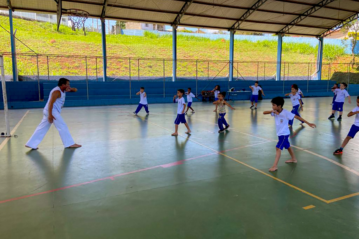 07.04.2022 Projeto Capoeira nas escolas (1)
