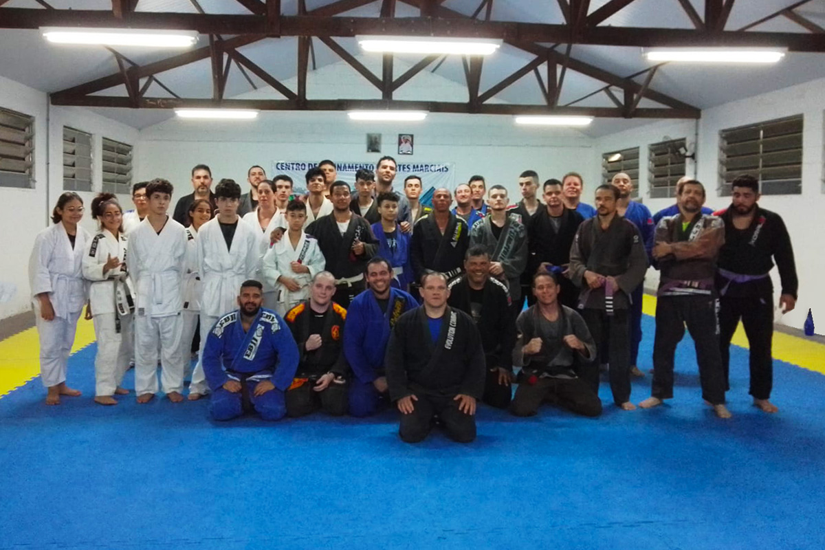 Aulas Artes Marciais 01