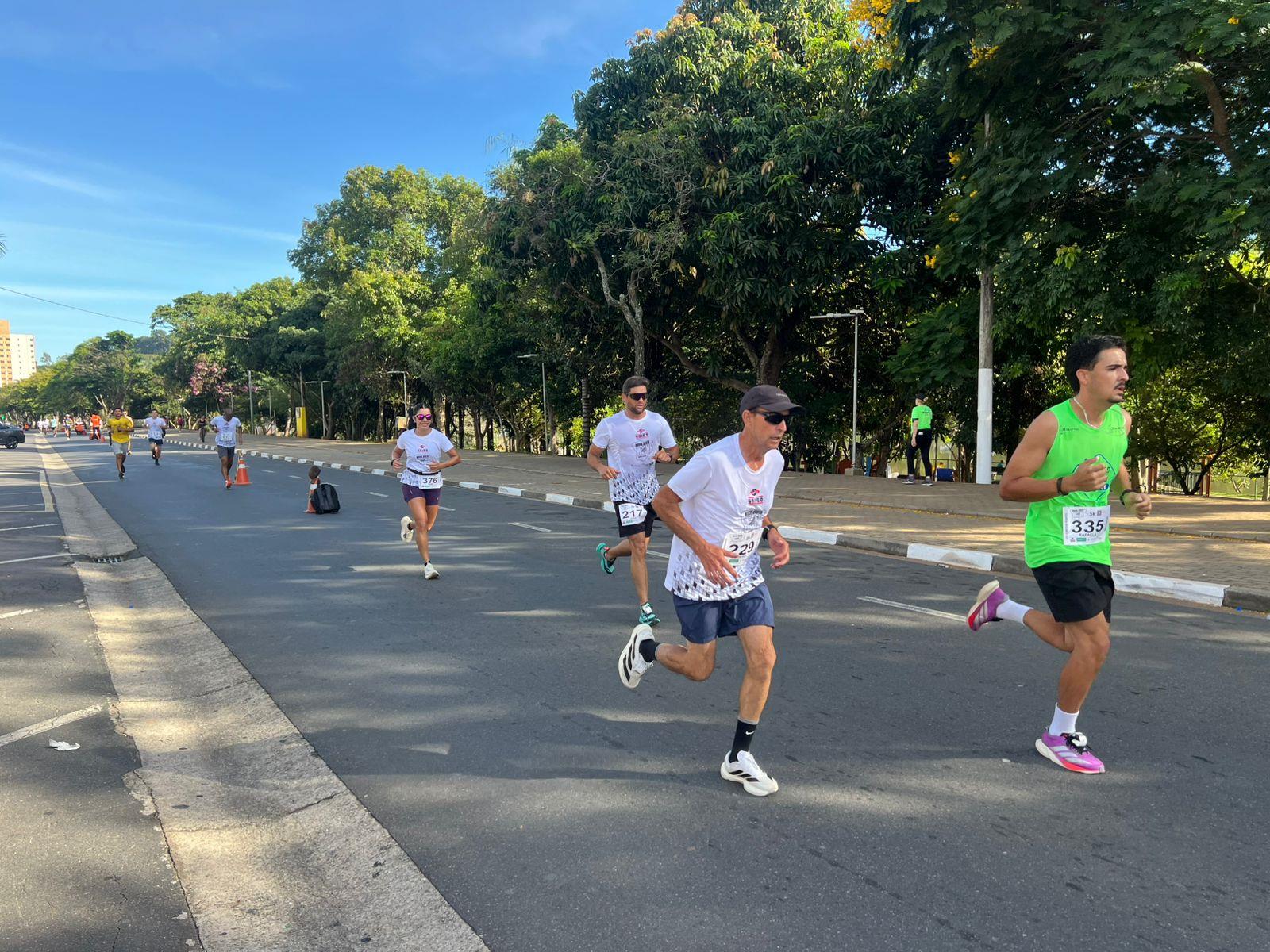 Corrida e caminhada homenageam o Red Bull Bragantino (2)