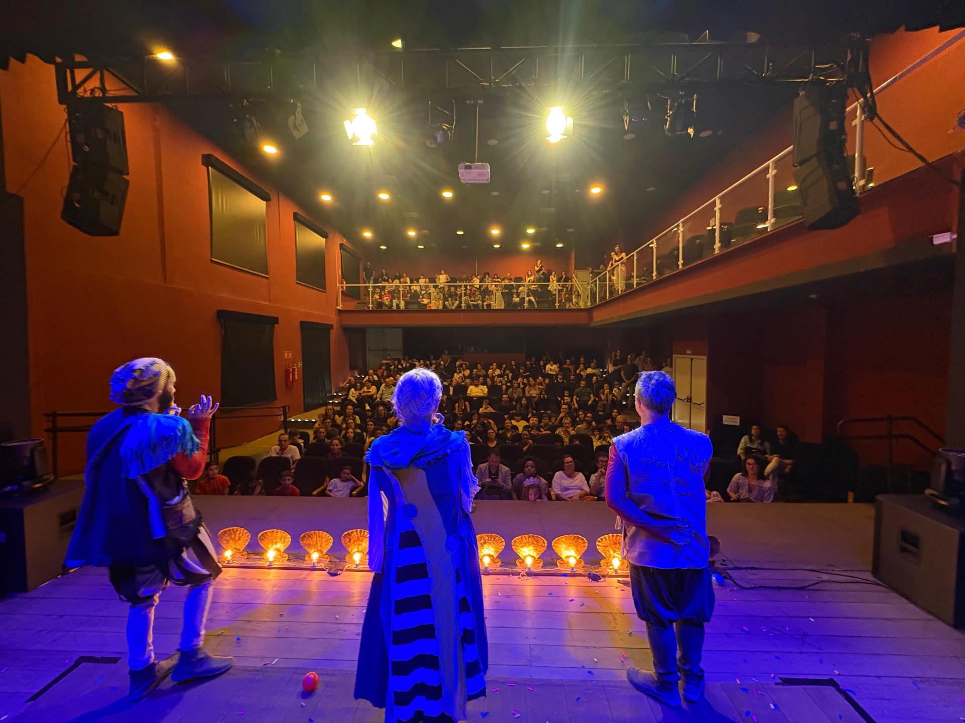 As Luvas de Shakespeare 001