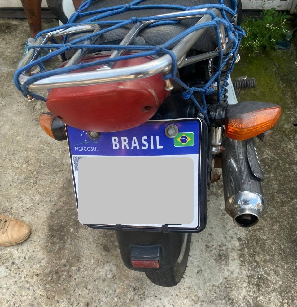 GCM prende homem por adultera&ccedil;&atilde;o de sinal identificador de ve&iacute;culo no Jardim Morumbi (2)