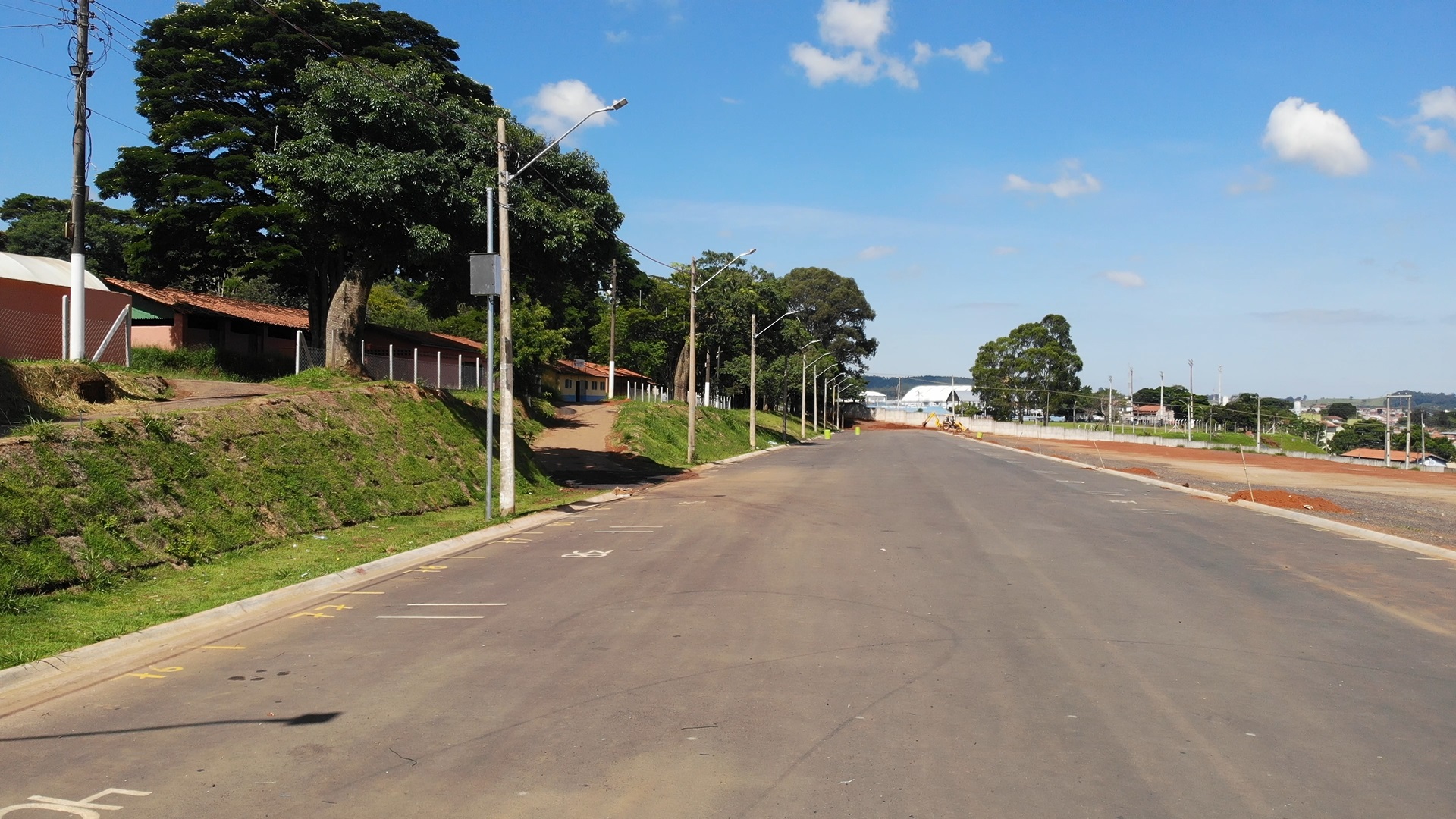 19.01.2023 Carnaval 2023 - Lâmpadas de LED são instaladas no Posto de Monta (1)