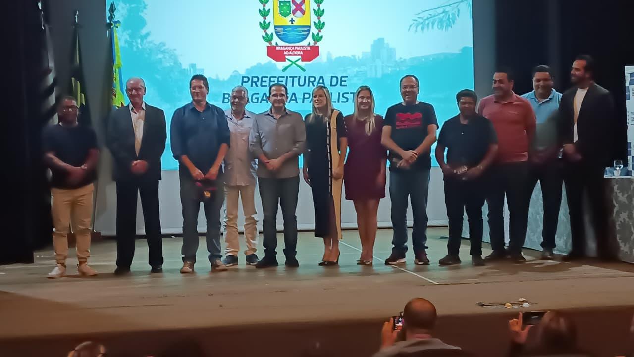 Tarifa Zero Jilmar Tatto realiza palestra em Bragança Paulista foto 01