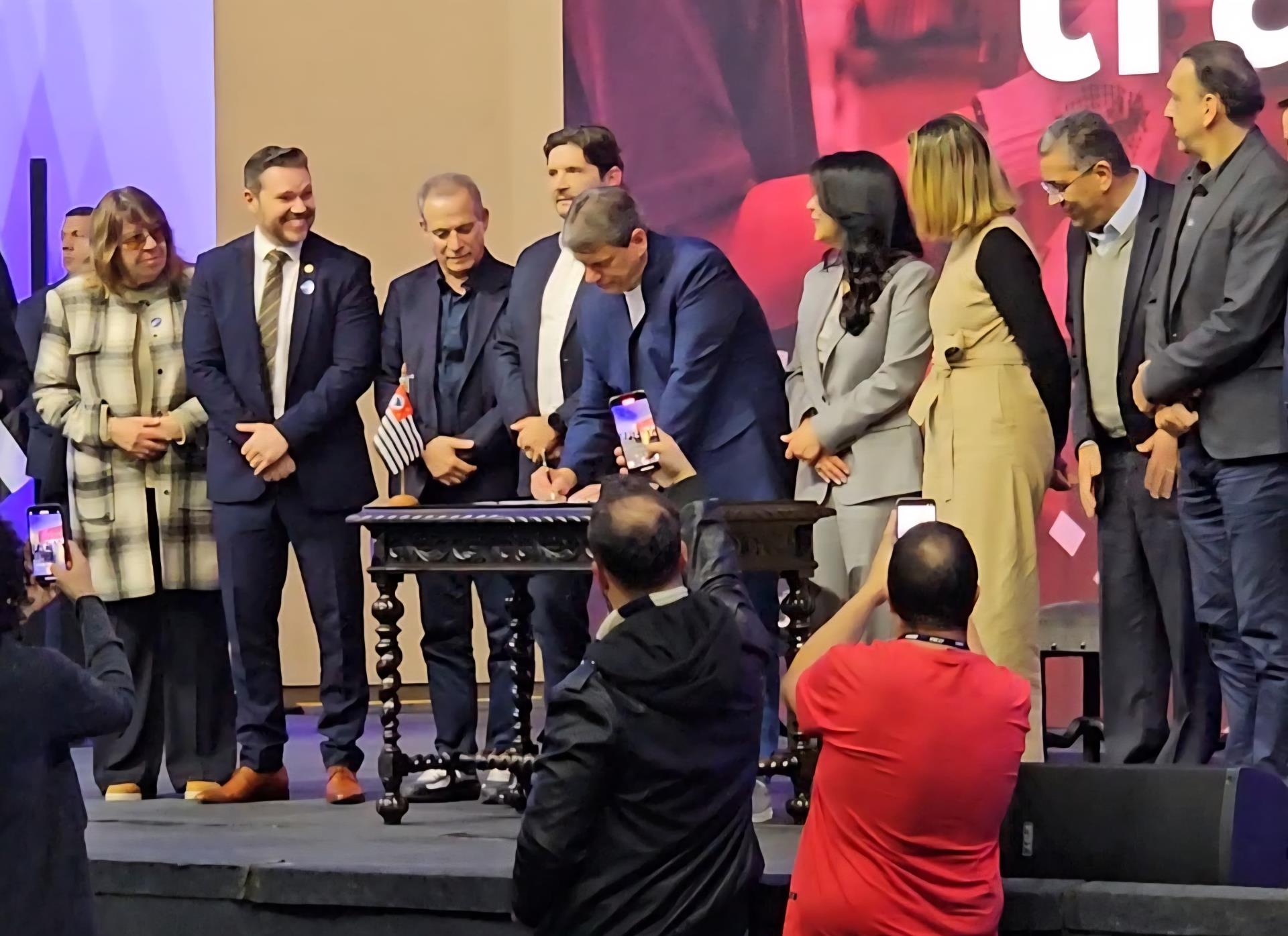 Lan&ccedil;amento Programa Trampolim 02