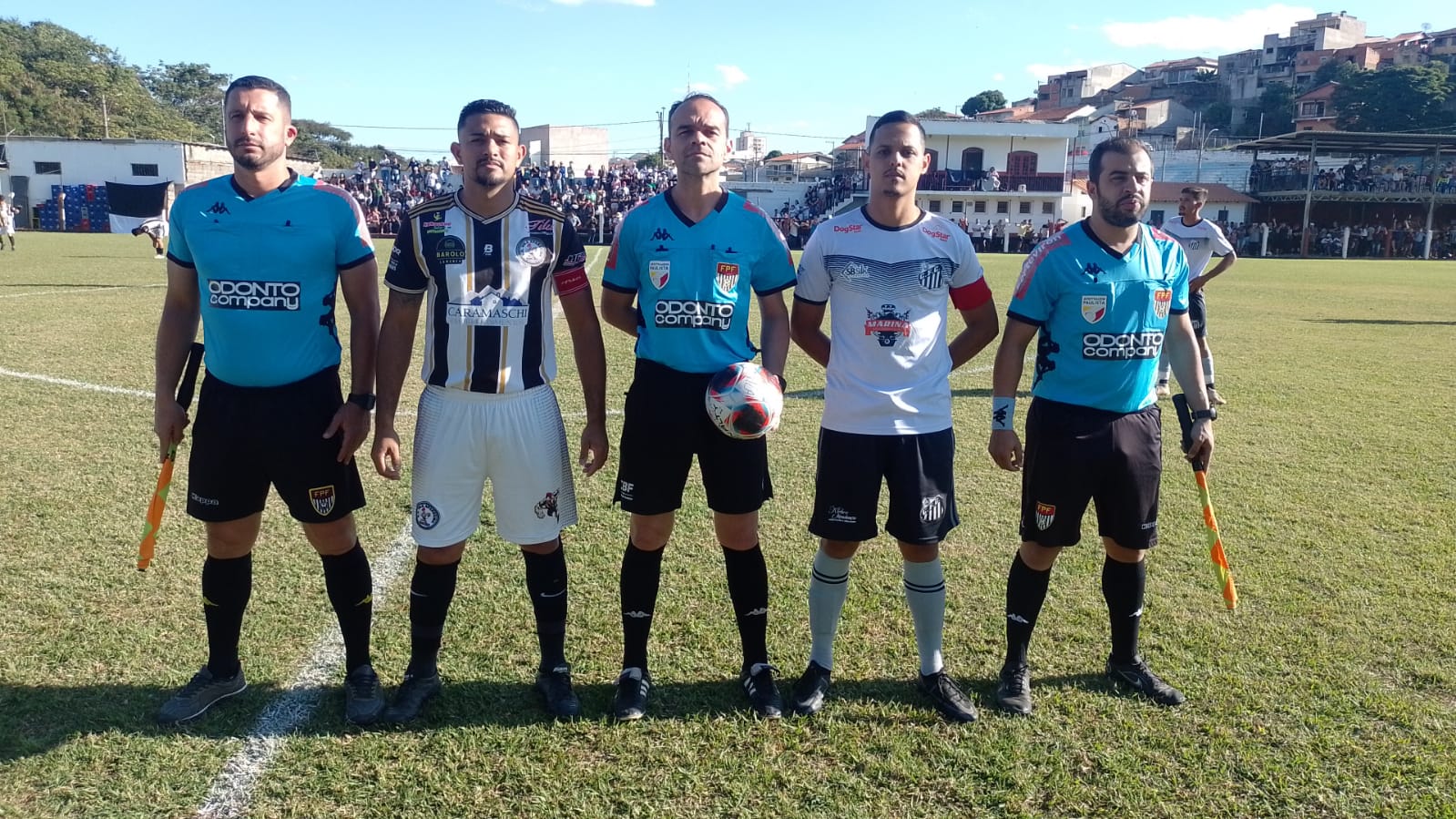 Trio de arbitragem