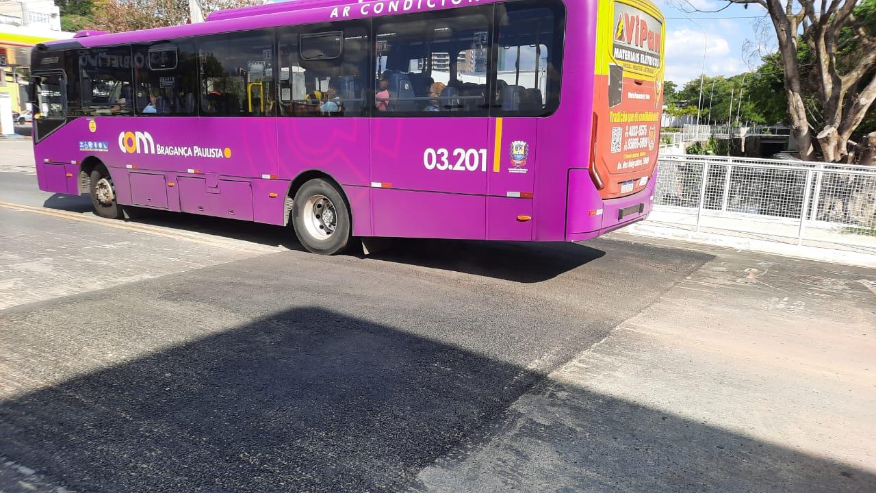 Ponte da Rua Felipe Siqueira é liberada (2)