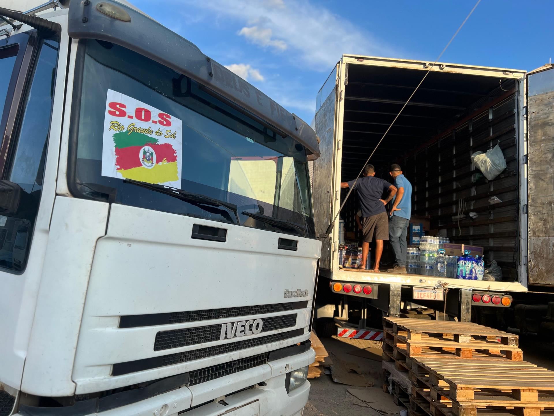 Doa&ccedil;&otilde;es de Bragan&ccedil;a Paulista s&atilde;o enviadas ao Rio Grande do Sul (2)