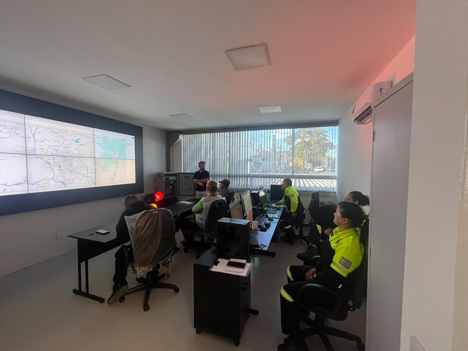 Mobilidade Urbana avan&ccedil;a com capacita&ccedil;&atilde;o em tecnologia semaf&oacute;rica inteligente em Bragan&ccedil;a Paulista (1)