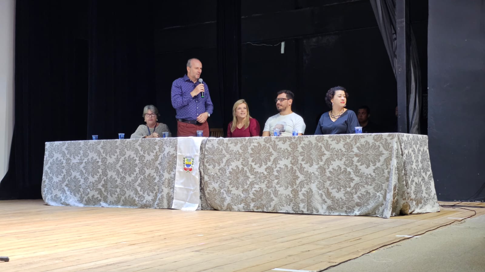 Confer&ecirc;ncia Assist&ecirc;ncia Social 01