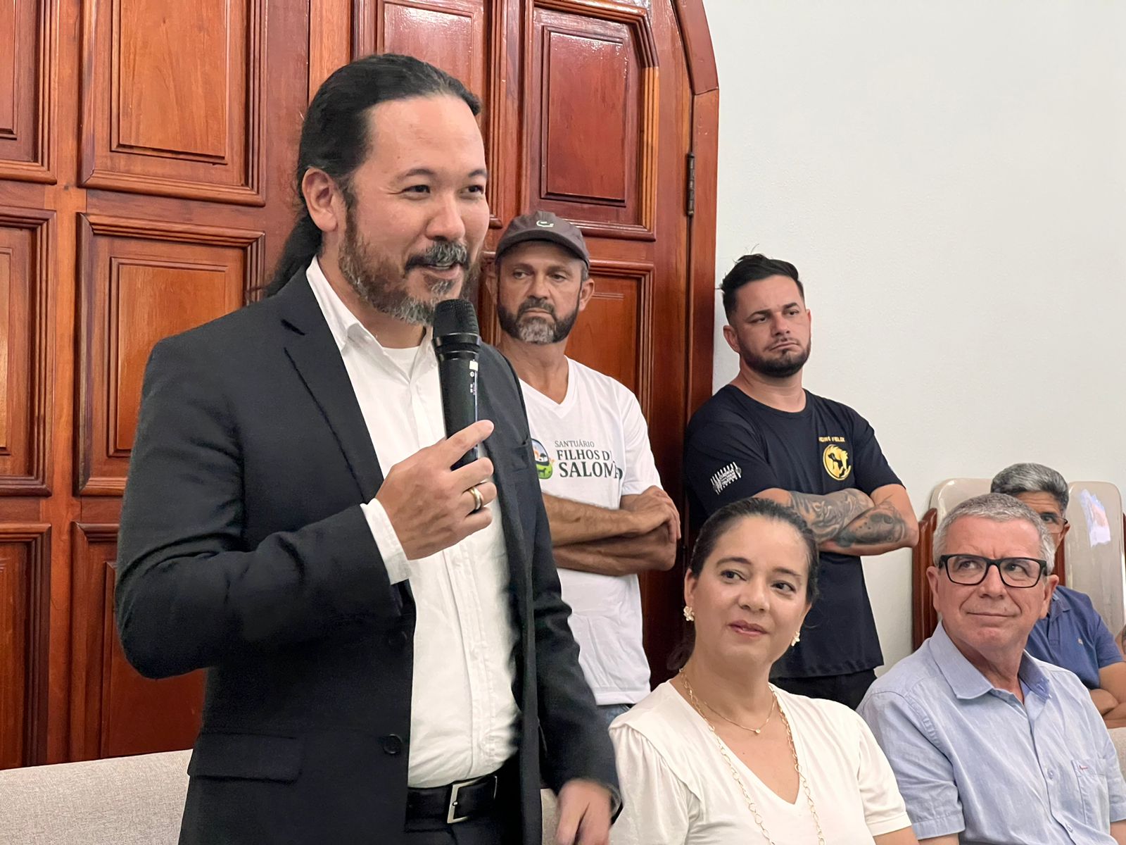 10.04.2024 Prefeitura assina contrato com a USF para elaboração do Programa Municipal de Proteção (1)