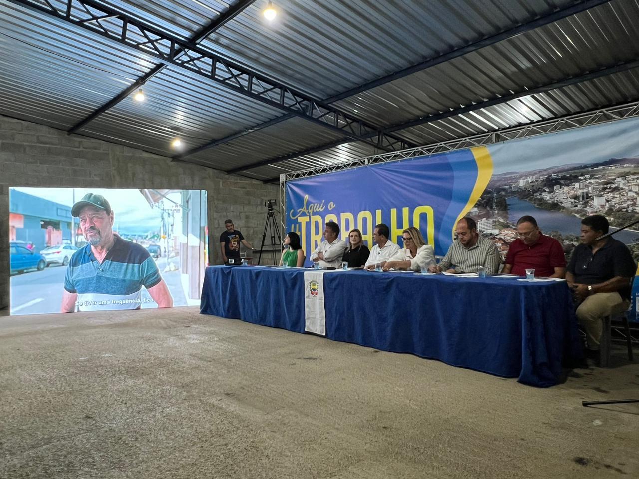 Governo Social re&uacute;ne moradores no Bom Retiro dos Bacci (2)