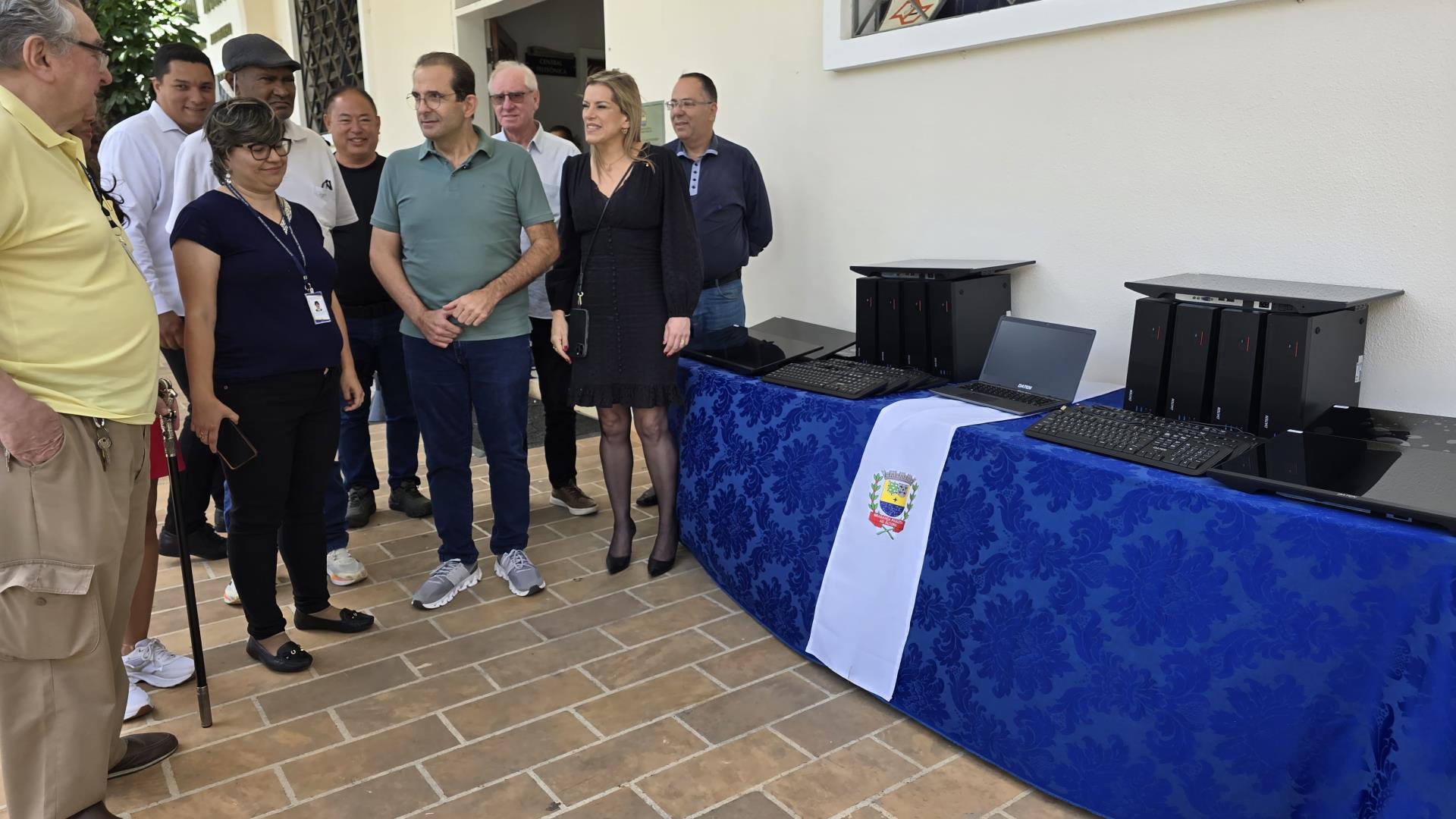 Lei que institui Procon Bragança Paulista marca novo capítulo na proteção ao consumidor  Foto computadores 1