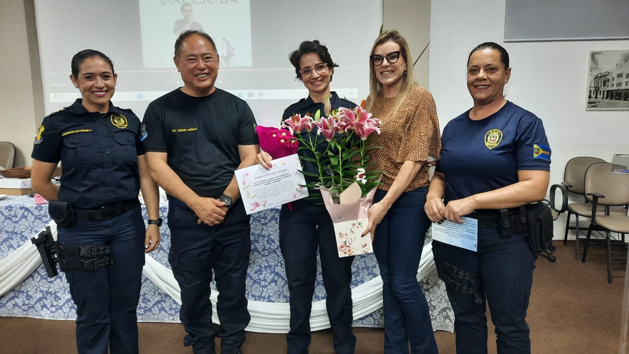 GCM Valen&ccedil;a foi homenageada pela organiza&ccedil;&atilde;o do evento