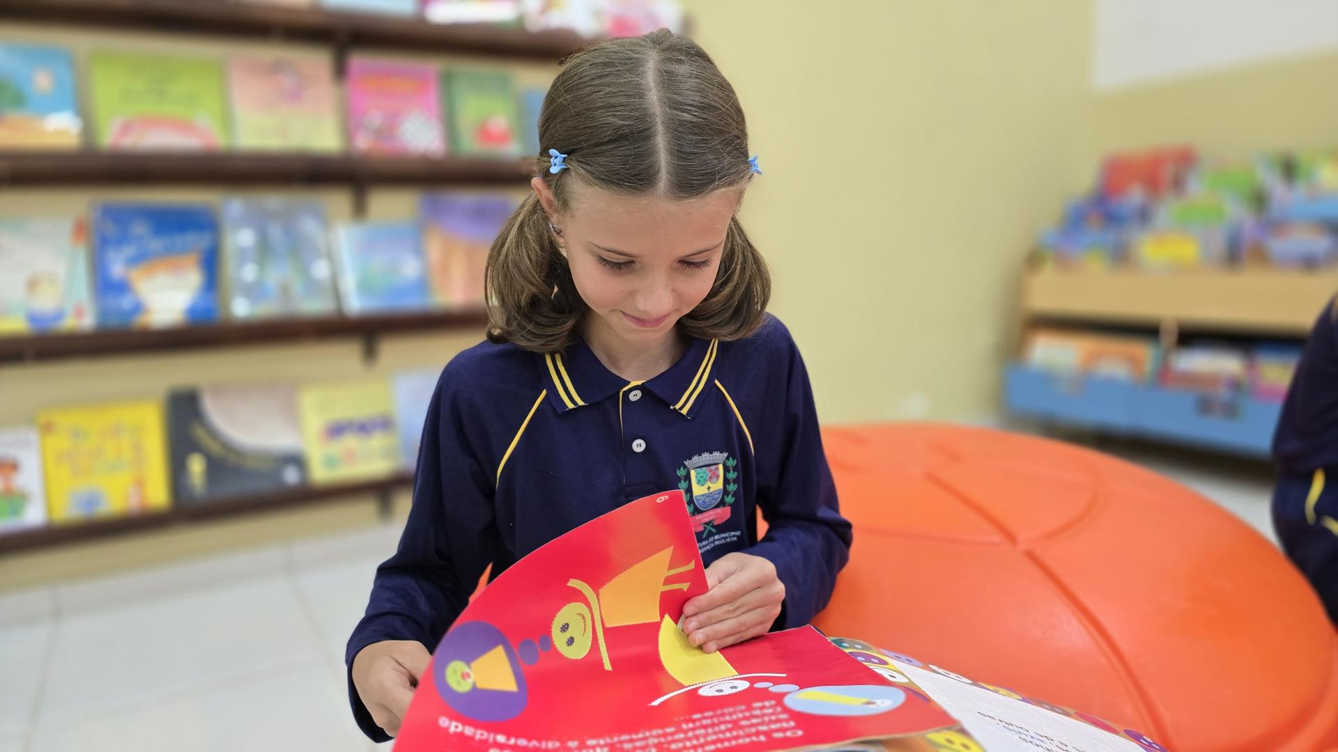 Aulas da rede municipal retornam em fevereiro com ação inédita de entrega de uniformes, (2)