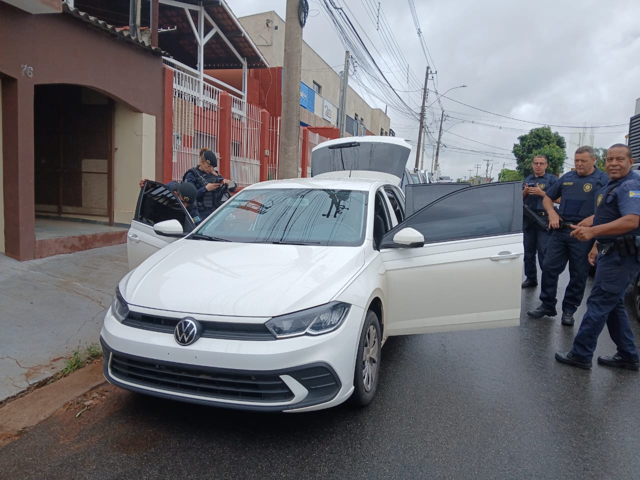 Guarda Civil Municipal de Bragança Paulista prende suspeitos por furto no São Lourenço (2)