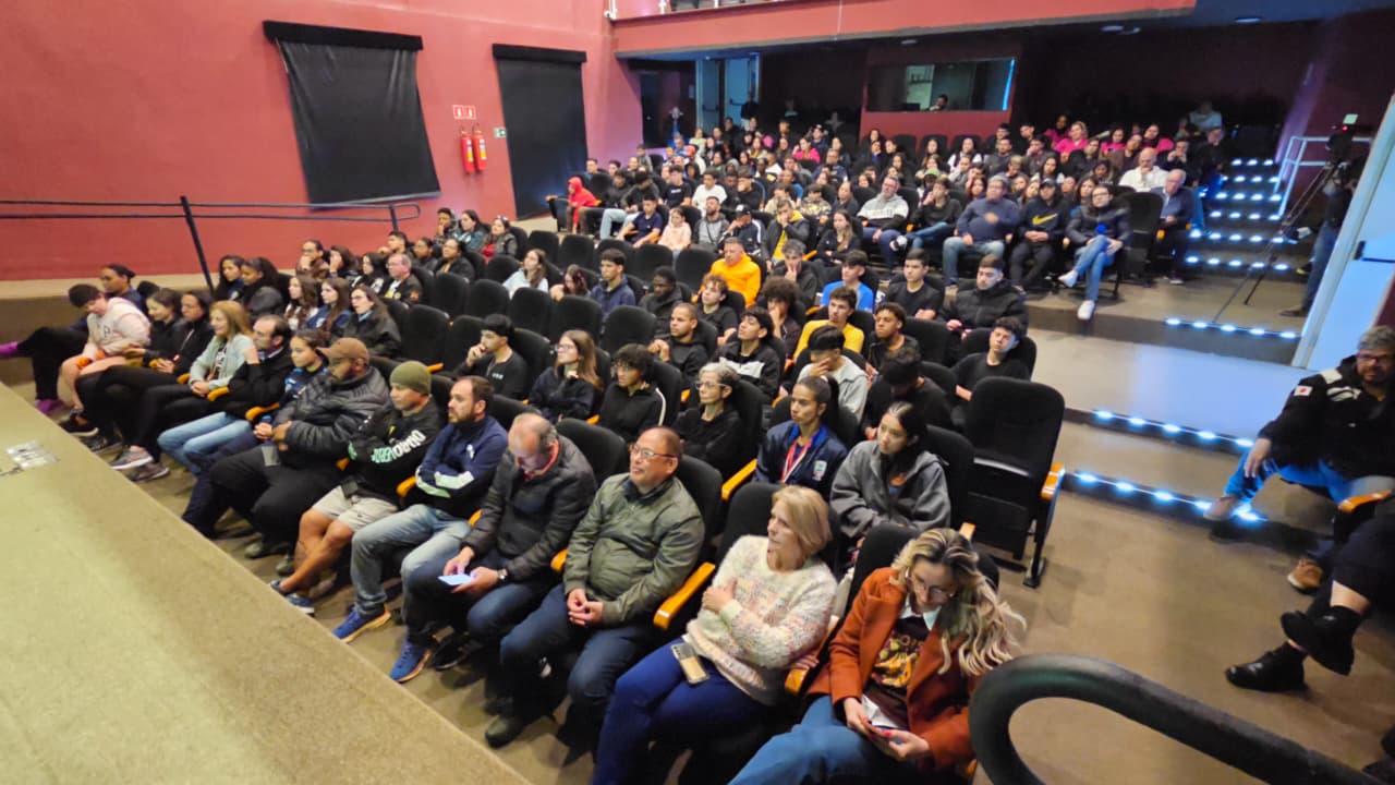 Prefeitura de Bragan&ccedil;a Paulista homenageia medalhistas dos Jogos Regionais 2025 e apresenta balan&ccedil;o do programa Esportes Bragan&ccedil;a (2)