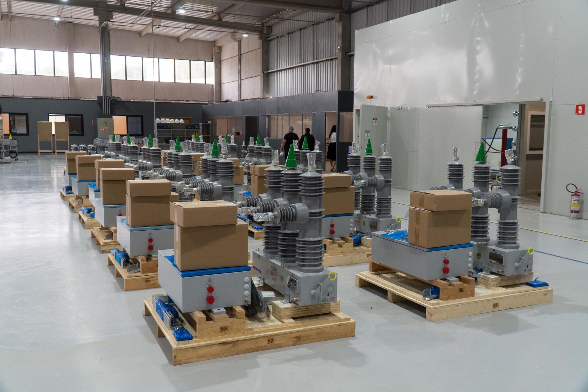 In&iacute;cio das atividades de empresa de produtos para o setor el&eacute;trico marca avan&ccedil;o econ&ocirc;mico em Bragan&ccedil;a Foto 01