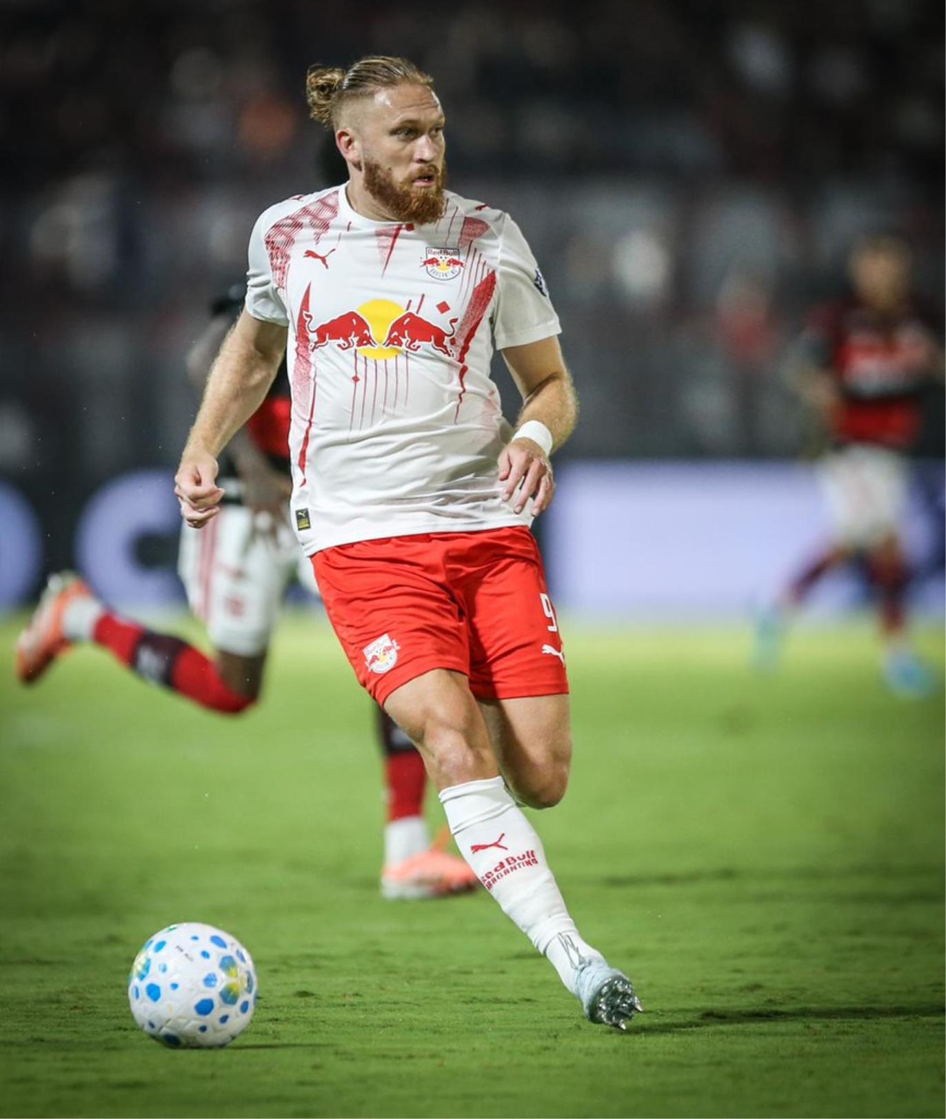 Isidro Pitta é convocado para a Copa do Mundo FIFA 2026 e faz história no Red Bull Bragantino (2)