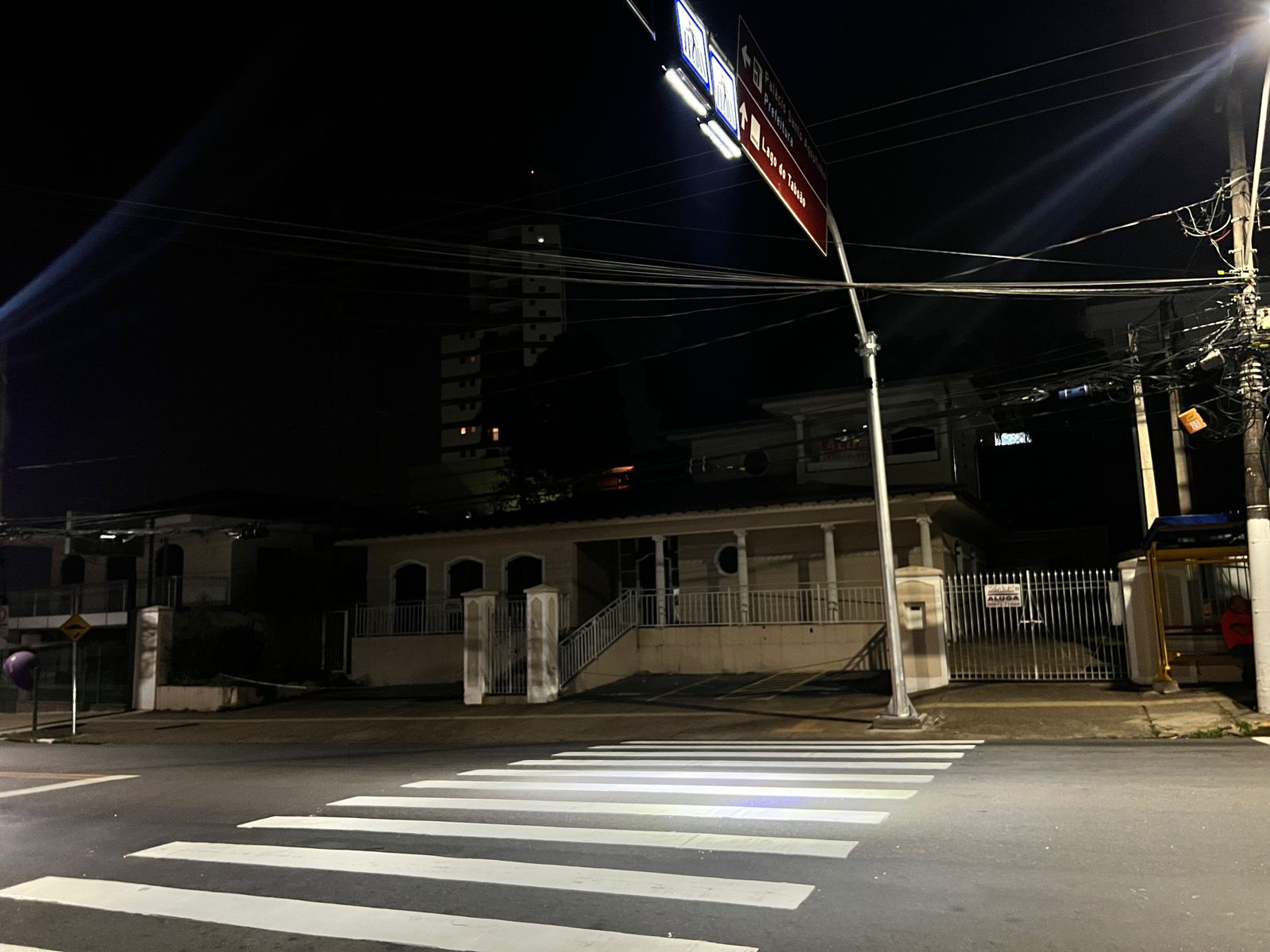 Prefeitura de Bragança Paulista reforça segurança no trânsito com instalação de lumin (2)