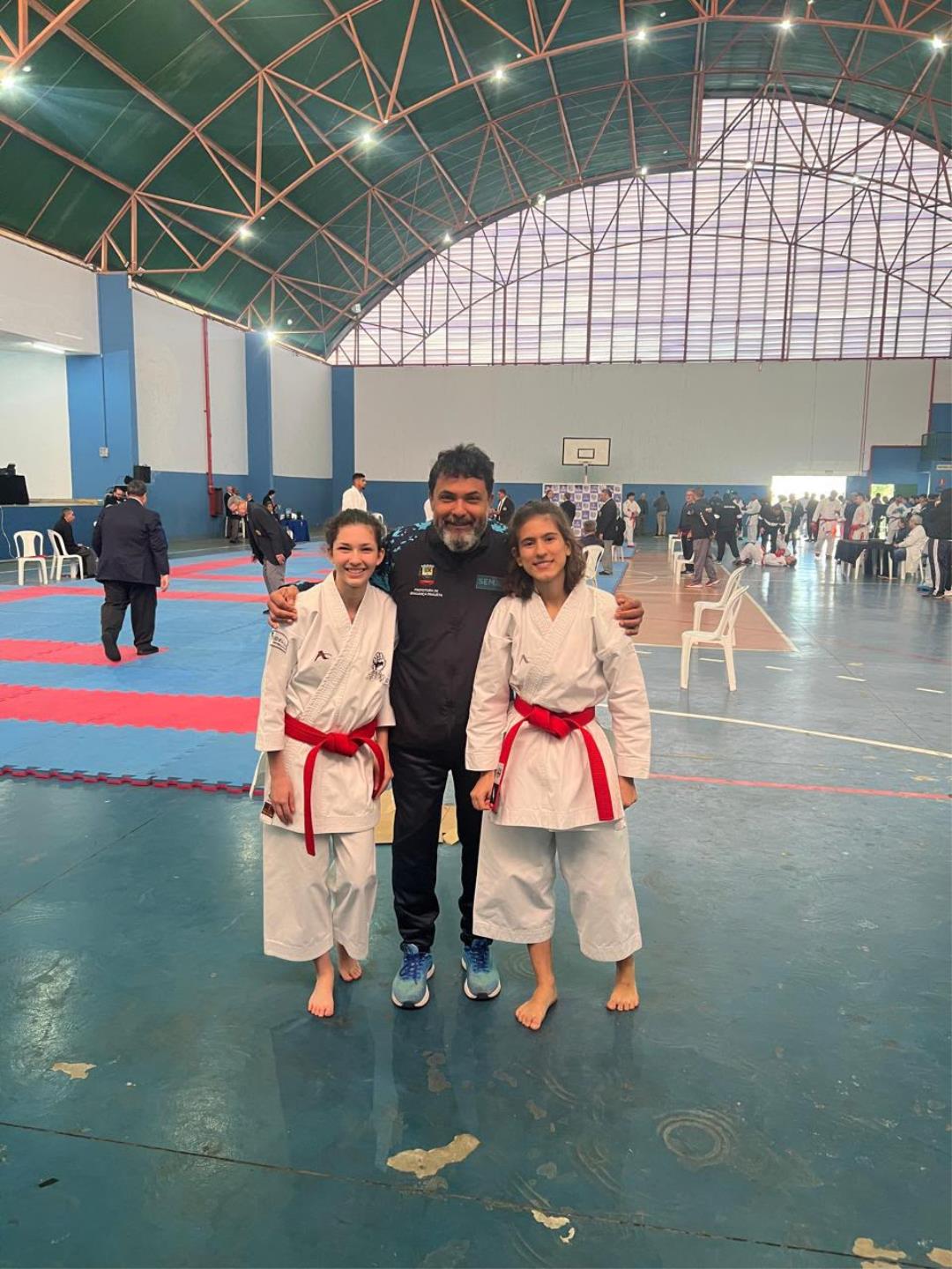 Karat&ecirc; de Bragan&ccedil;a Paulista conquista oito medalhas nos Jogos Regionais de Itatiba (1)