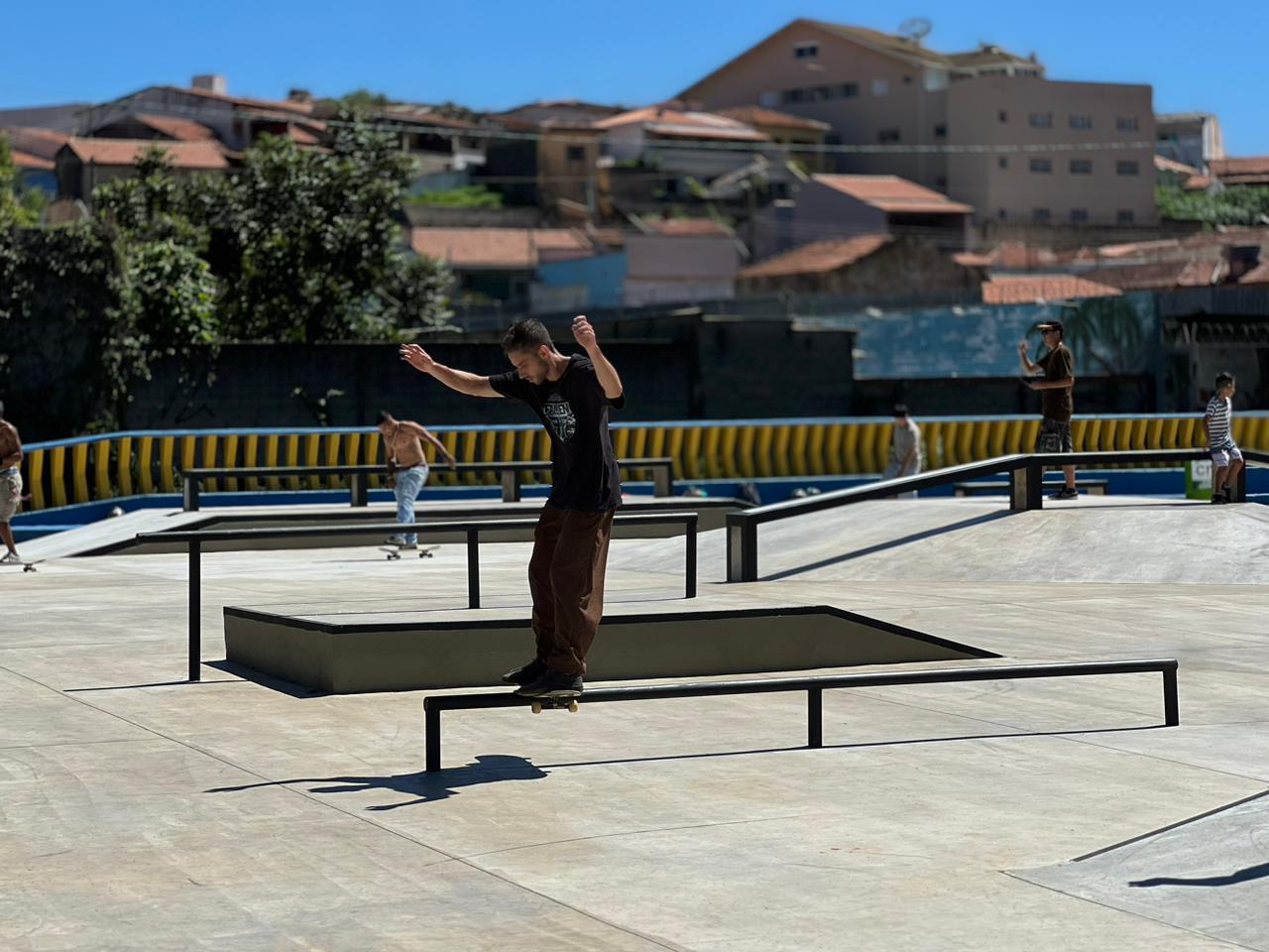 BCL Skate Park &eacute; inaugurado com presen&ccedil;a do campe&atilde;o mundial Sandro Dias e grande p&uacute;blico (20)
