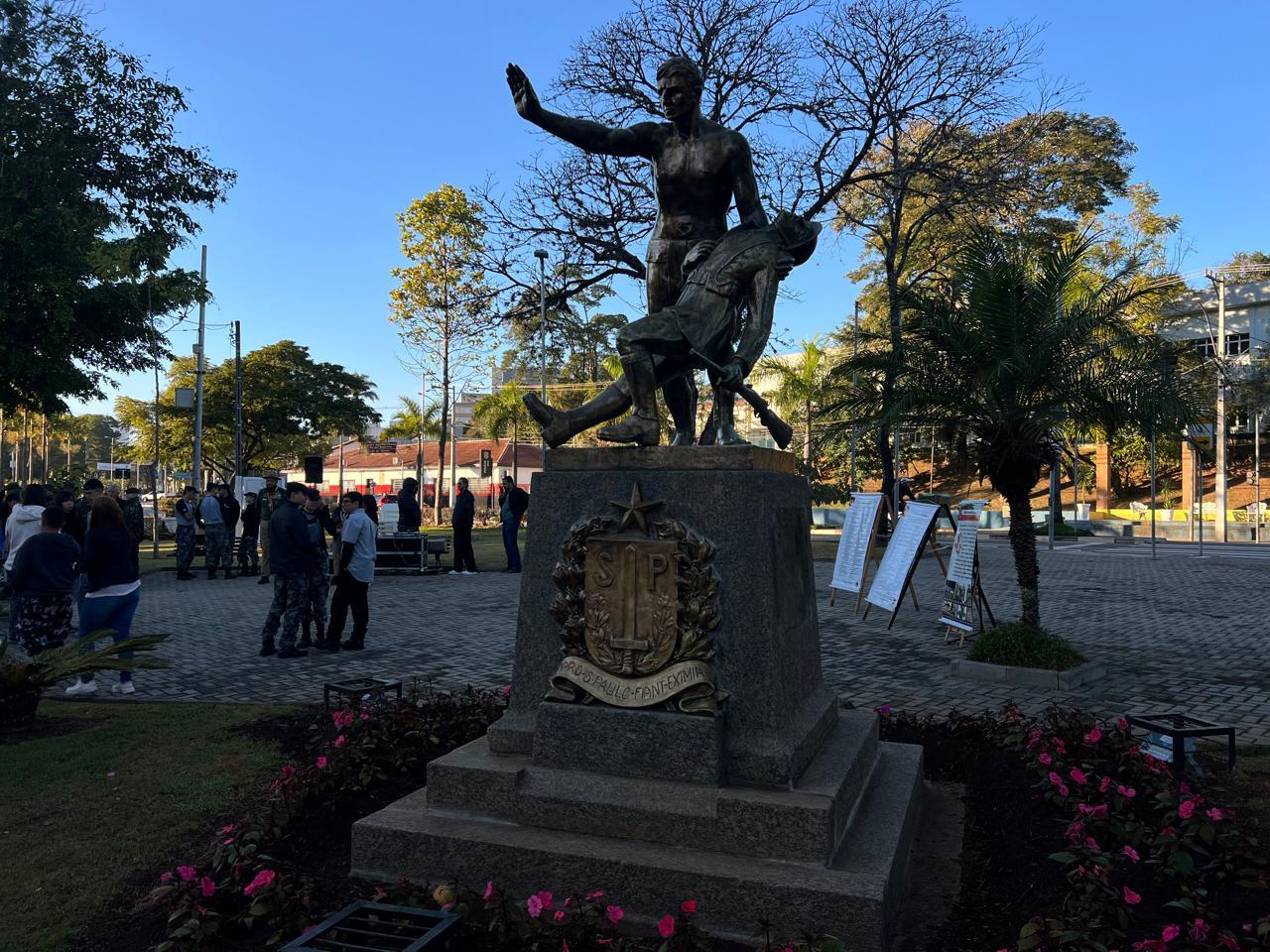 Bragança Paulista homenageia os combatentes da Revolução Constitucionalista de 1932 (11)