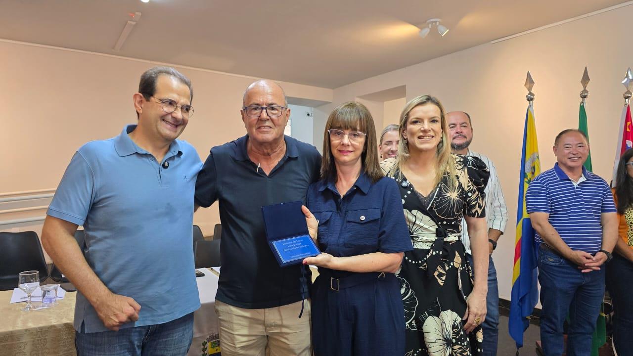 Rua Luiz Carlos - familiar Neli Regina Pereira