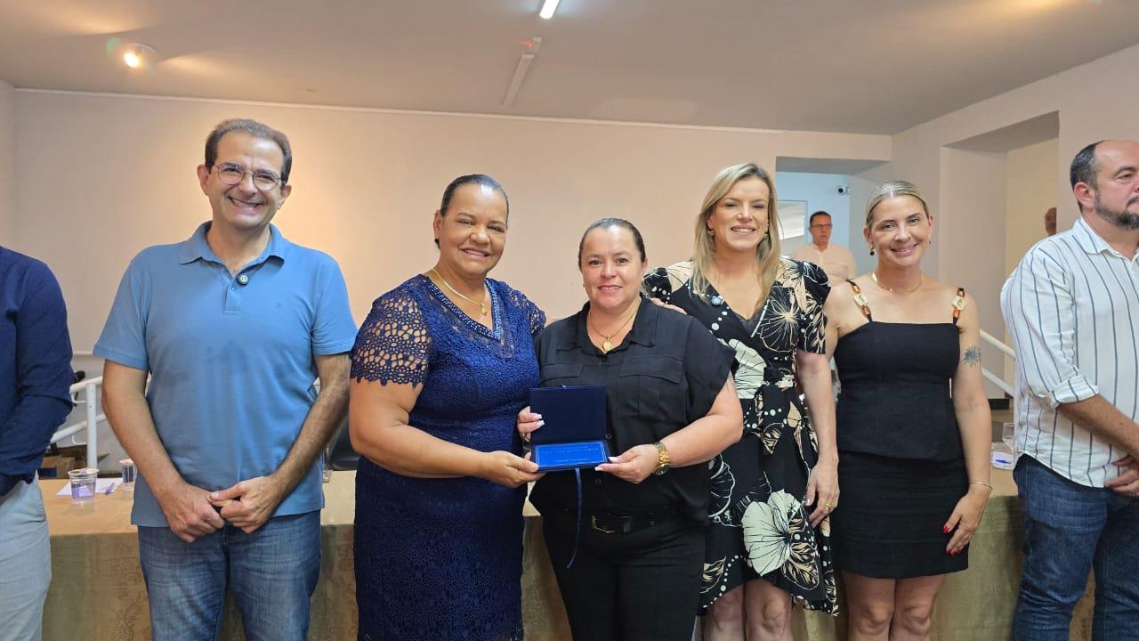 Rua Maria Jos&eacute; - familiar Elizabete Aparecida da Silva