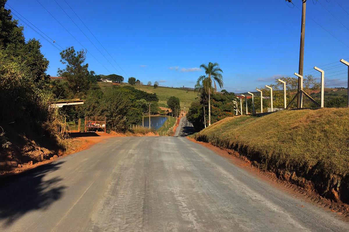 Prefeito anuncia investimento de R$ 70 milhões para recuperação de ruas e estradas em Bragança Paulista