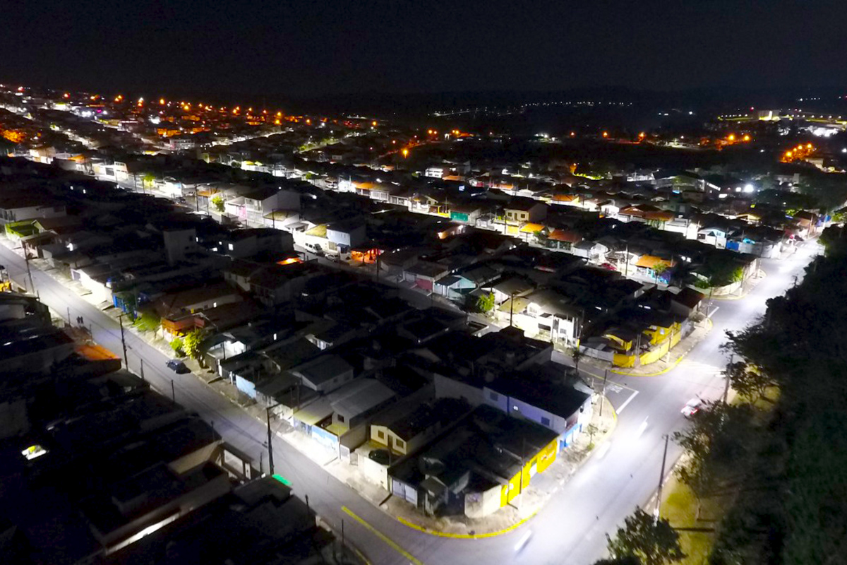 11.11.2022 Mais de 9 mil l&acirc;mpadas LED j&aacute; foram instaladas e Bragan&ccedil;a Paulista est&aacute; cada vez mais iluminada (2)
