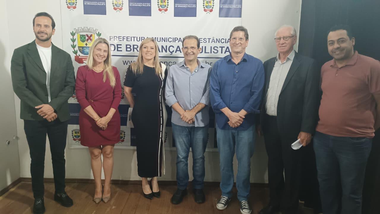 Tarifa Zero Jilmar Tatto realiza palestra em Bragança Paulista foto 02