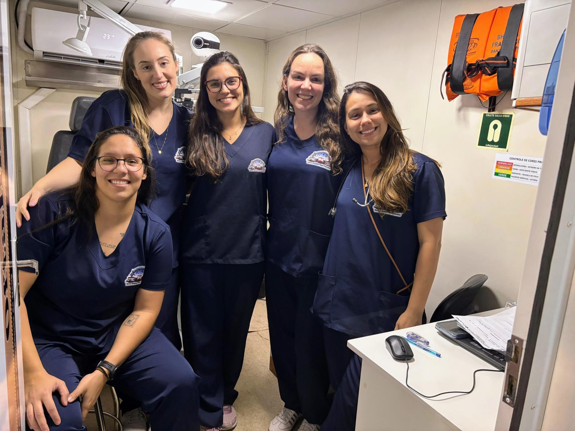 FOTO 2_DENTISTA BRAGANTINA INTEGRA EQUIPE MULTIPROFISSIONAL DE SAÚDE NO ESTADO DO PARÁ_12-11-2025