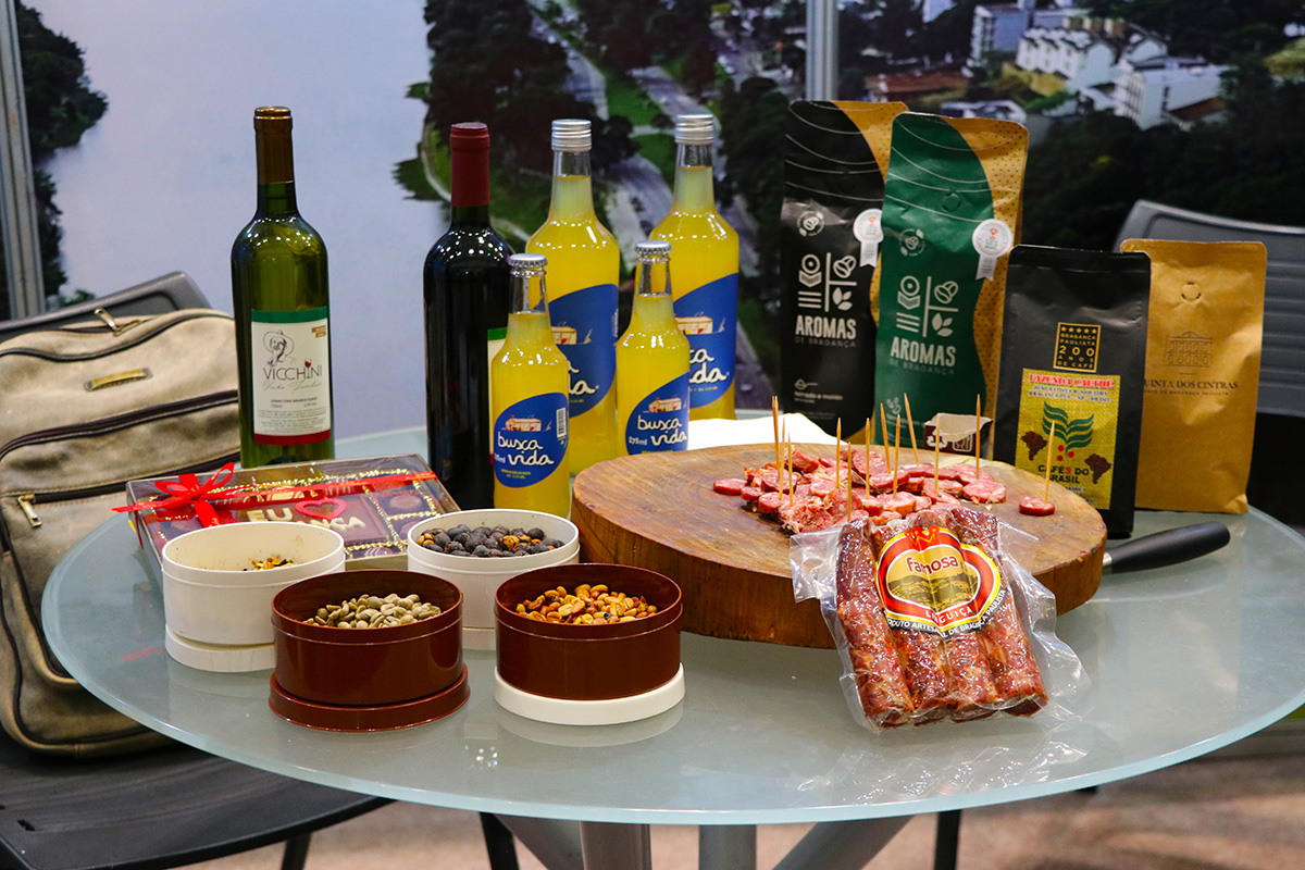 Turismo de Bragan&ccedil;a Paulista &eacute; apresentado a centenas de pessoas no Guaruj&aacute; (3)