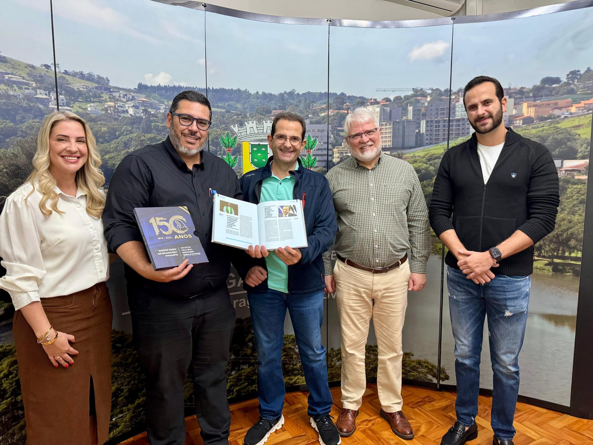 Prefeitura de Bragança Paulista garante início imediato de atendimentos em hemodiálise na Santa Casa (3)