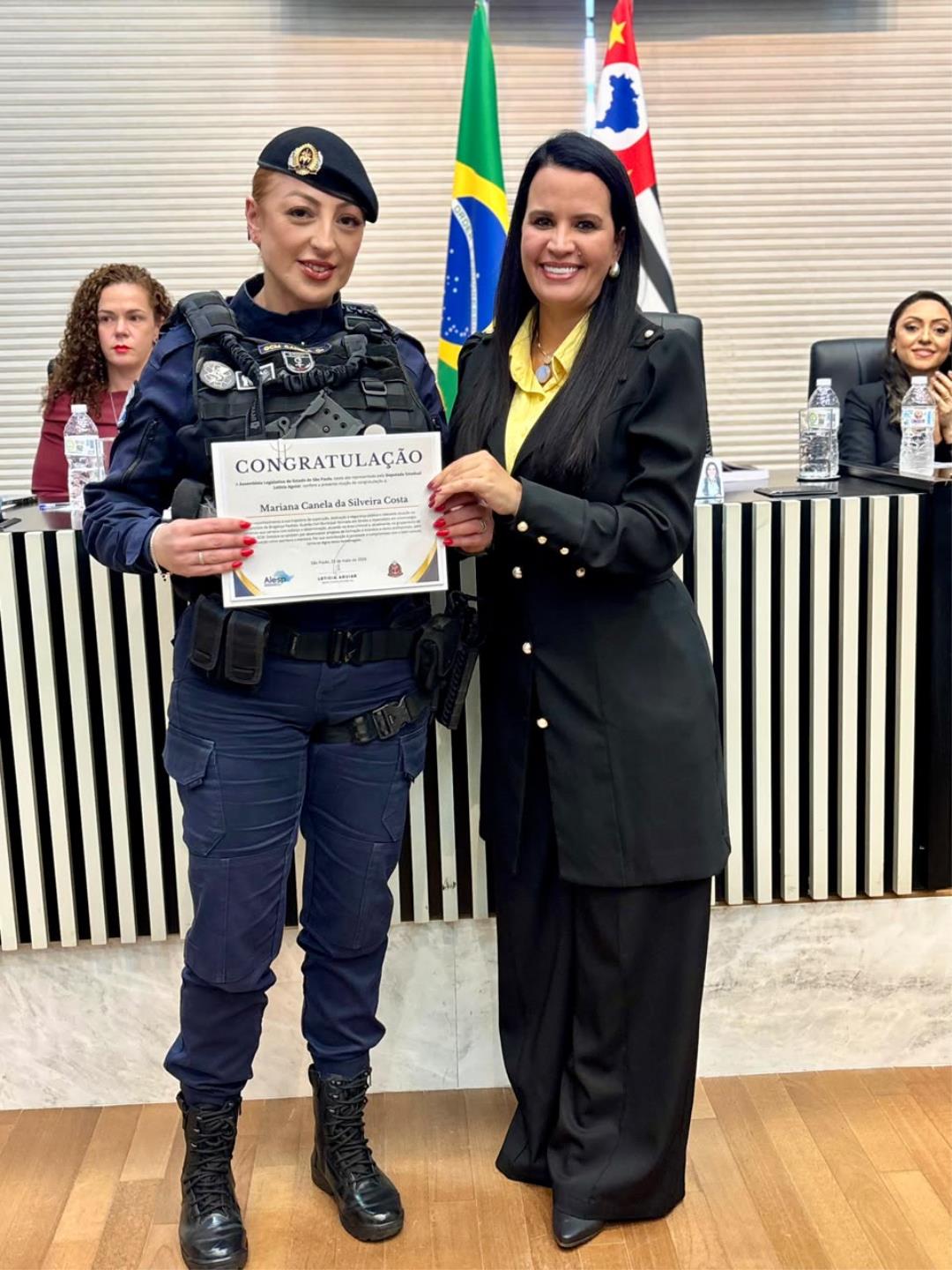 Dedica&ccedil;&atilde;o e reconhecimento agente da GCM recebe homenagem na Alesp 02
