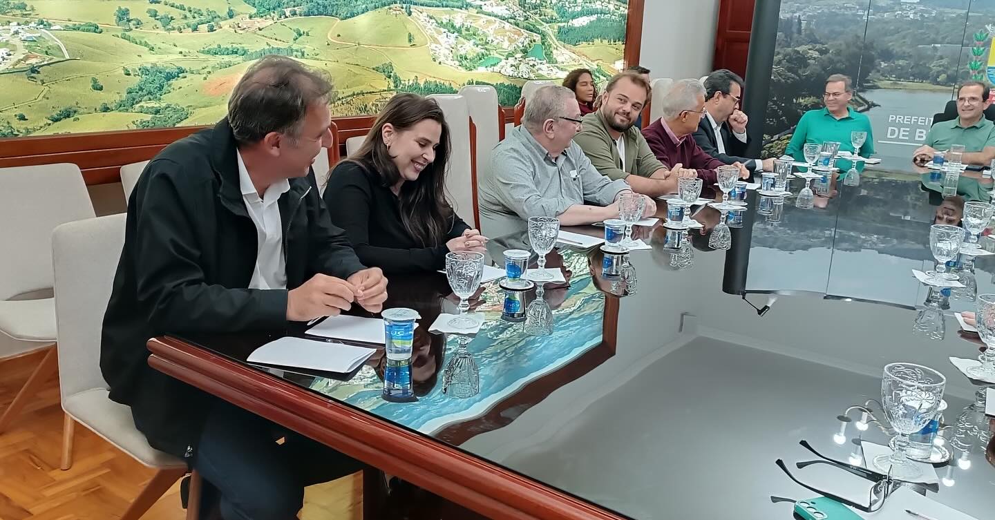 Bragan&ccedil;a Paulista realiza reuni&atilde;o com representantes de compromissos sobre a&ccedil;&otilde;es clim&aacute;ticas 2