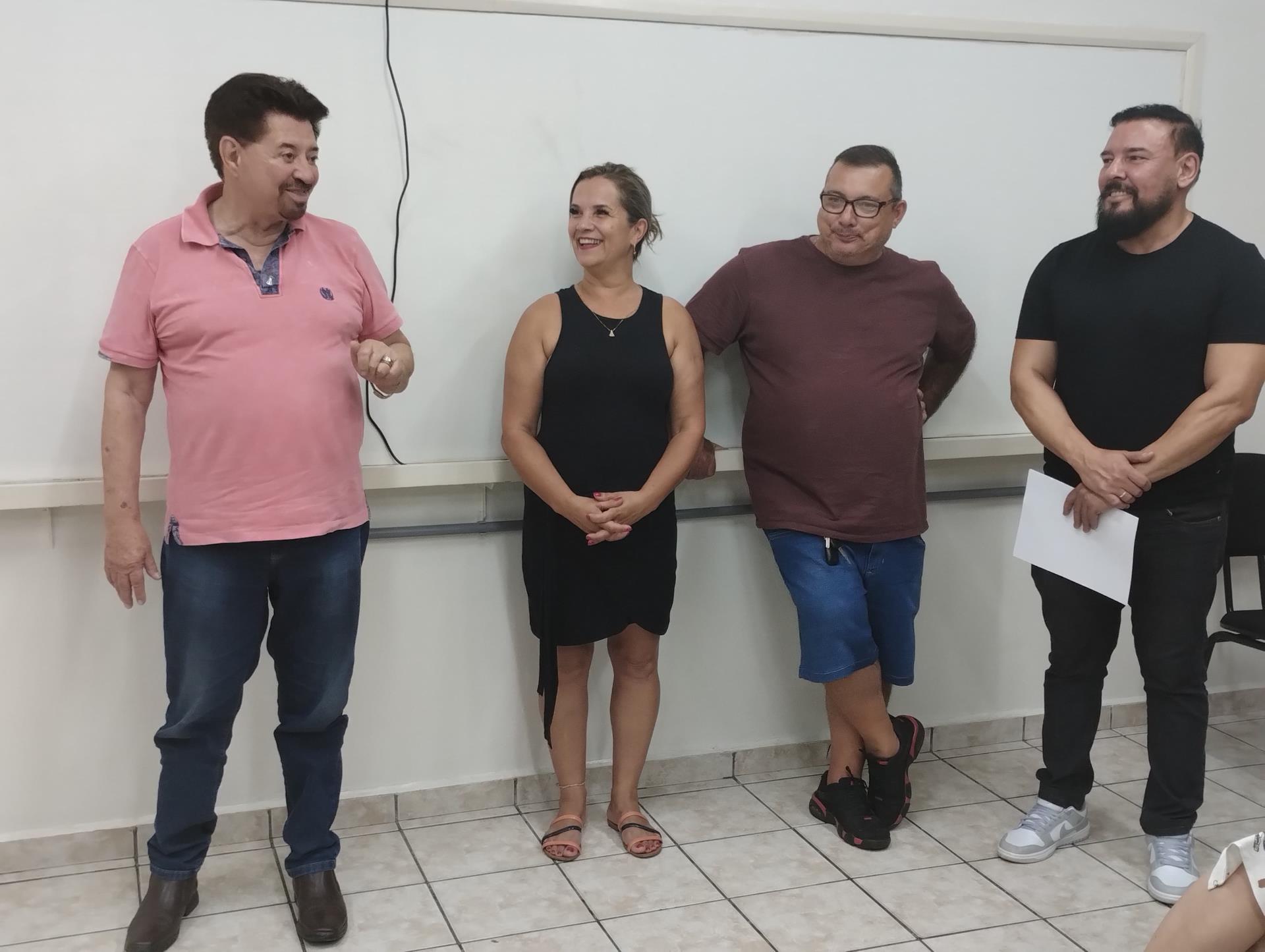 Fundo Social entrega certificados aos alunos do curso de qualificação profissional (3)