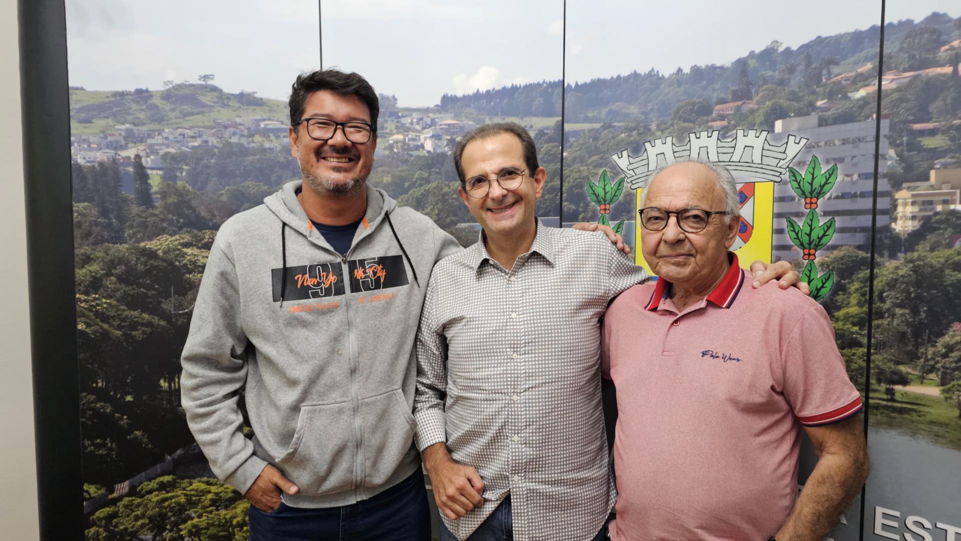 Ricardo Yukio Asano, Prefeito Edmir Chedid e Paulo Alberti
